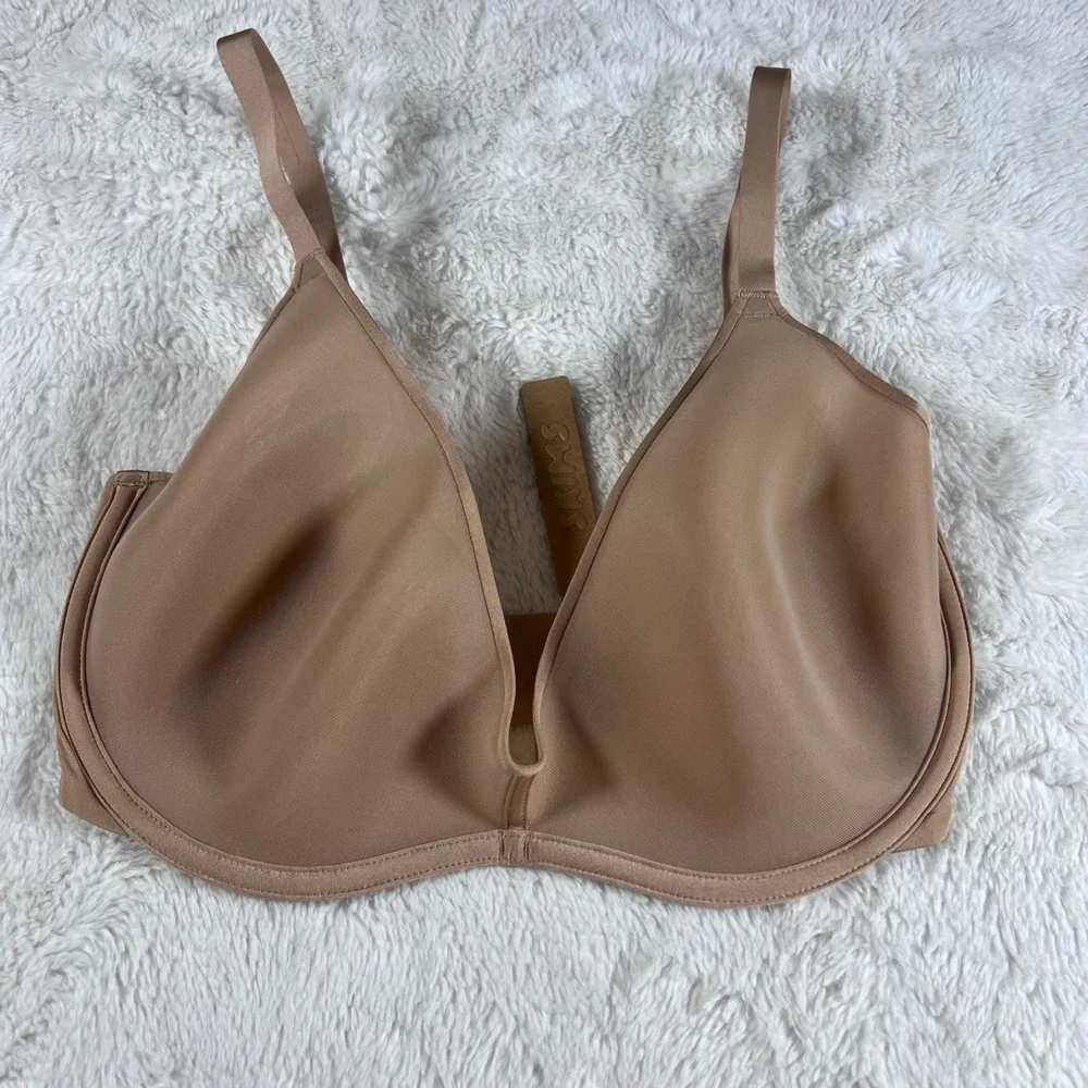 SKIMS Women's Fits Everybody Underwire Bra Clay Tan Size 34DDD BR-UWR-1982 NEW